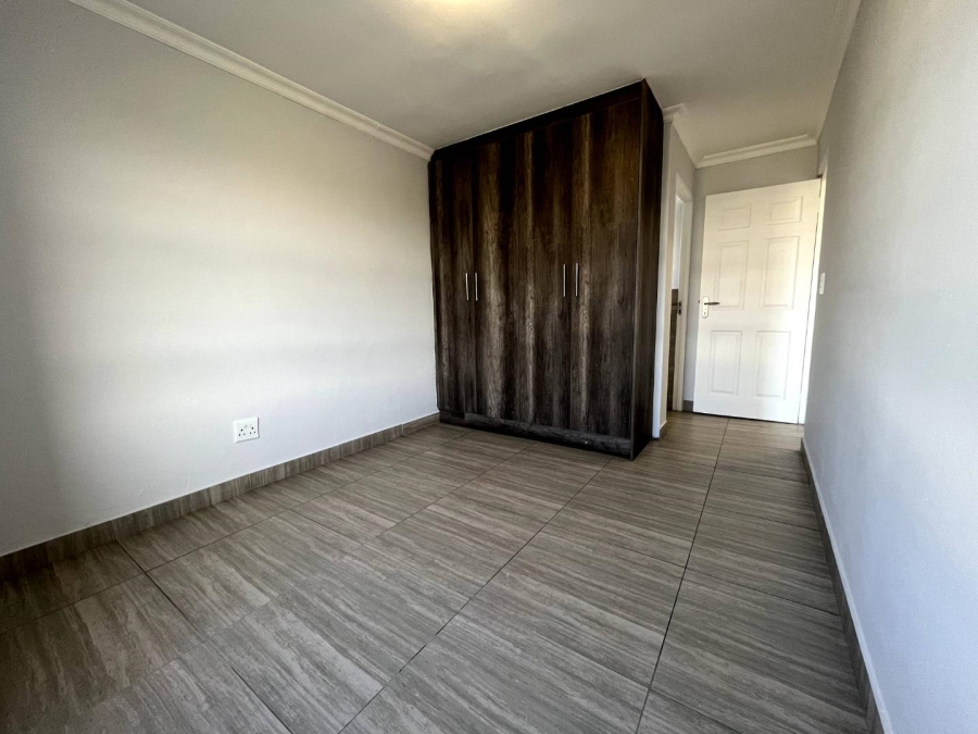 To Let 3 Bedroom Property for Rent in Parklands Western Cape